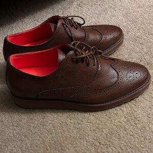 Elegant Brown Men's Oxfords… never worn